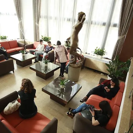 Krystal 3* Prag