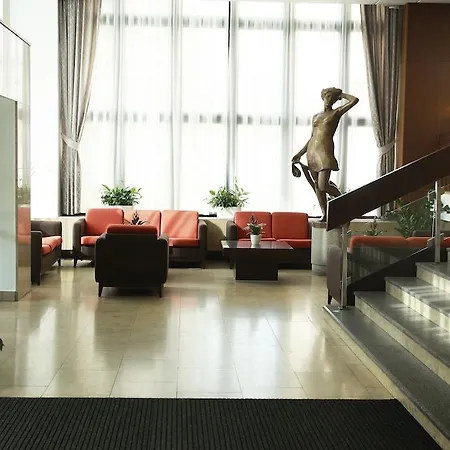 Hotell Krystal 3*