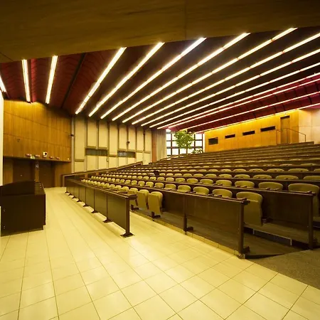 Krystal 3* Prag