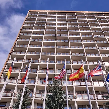 Hotell Krystal 3*
