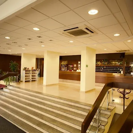 Krystal Hotell 3*
