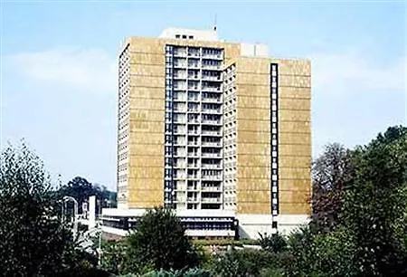 Krystal Hotell 3*