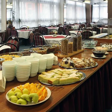 Hotell Krystal Prag
