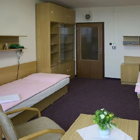 Hotell Krystal 3*