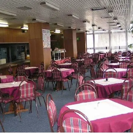 Krystal 3* Prag